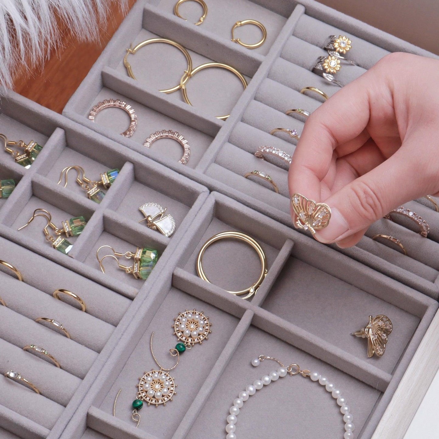 Velvet Jewelry Box Display Tray Drawer Storage Jewelry Holder For Ring Earrings Necklace Bracelet Soft Velvet Organizer Case Velvet Display Holder for Earrings Ring Bracelet Necklace
