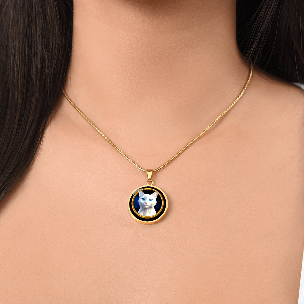 Vintage-Style White Blue Eyed Cat Cameo Necklace